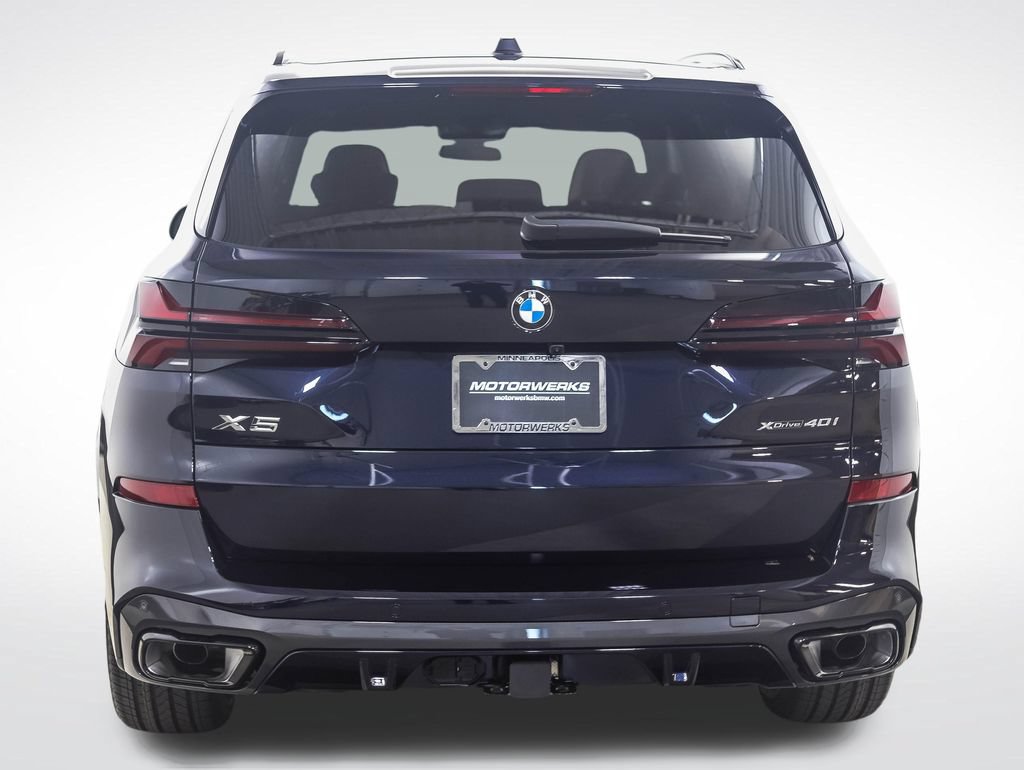 Used 2026 BMW X5 xDrive40i w/ M Sport Package AWD/4WD image 4