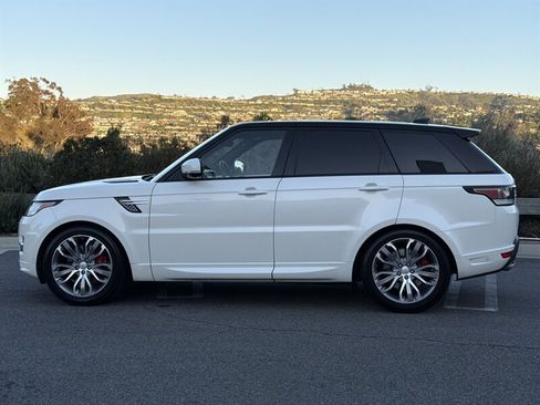 Used 2017 Land Rover Range Rover Sport HSE Dynamic image 3