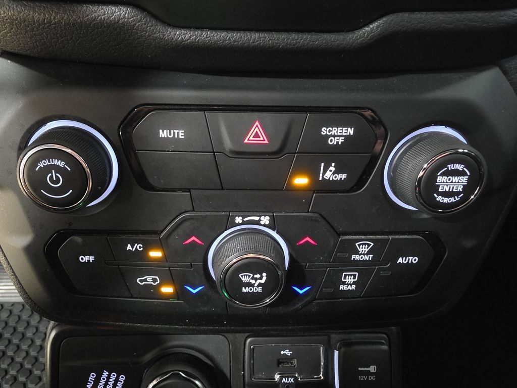 Certified 2023 Jeep Renegade Altitude w/ Convenience Group I AWD/4WD image 23