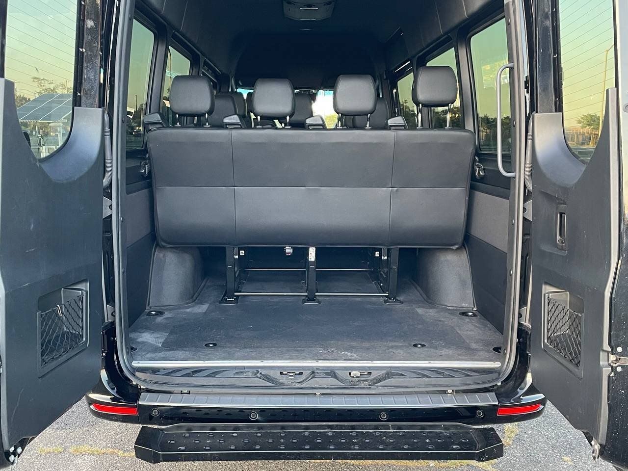 Used 2020 Mercedes-Benz Sprinter 2500 image 18