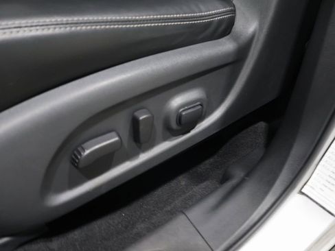 Used 2023 Nissan Murano SV image 10