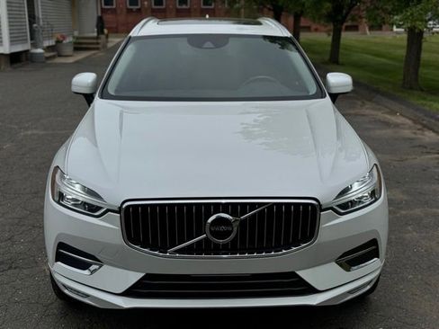 Used 2021 Volvo XC60 T5 Inscription AWD/4WD image 2