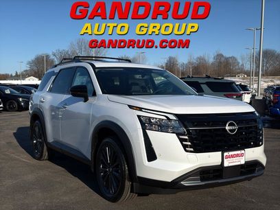 New 2026 Nissan Pathfinder SL