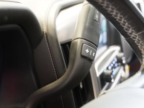 Used 2018 GMC Sierra 1500 SLT w/ SLT Premium Package AWD/4WD image 22