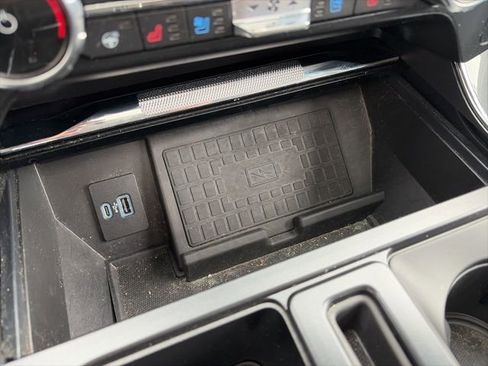 Used 2022 Ford F150 Lariat w/ Equipment Group 502A High image 24