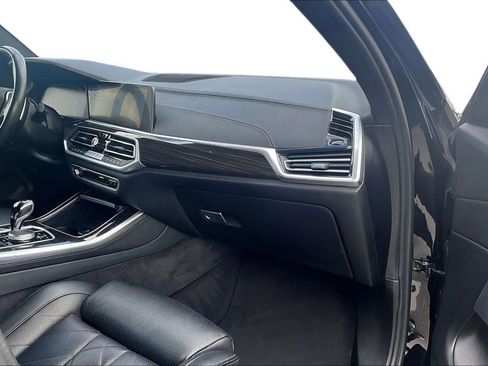 Used 2023 BMW X5 xDrive40i AWD/4WD image 16