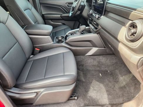 Used 2026 Chevrolet Colorado Trail Boss AWD/4WD image 14