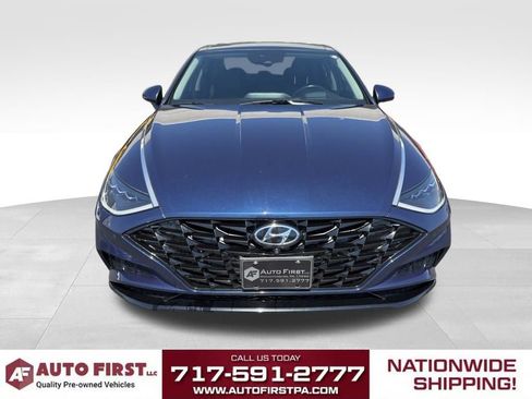 Used 2022 Hyundai Sonata Limited w/ Preferred Accessory Package image 8