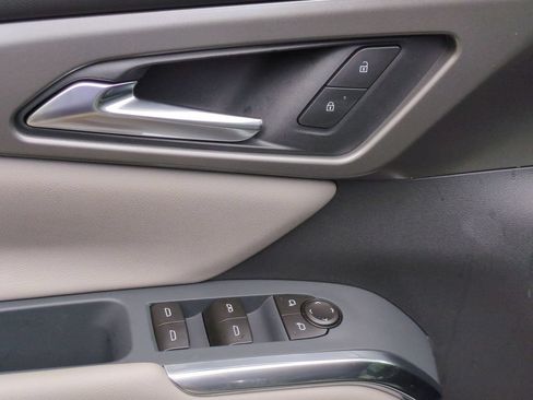 New 2027 Chevrolet Traverse LT w/ Driver Confidence Package FWD image 14