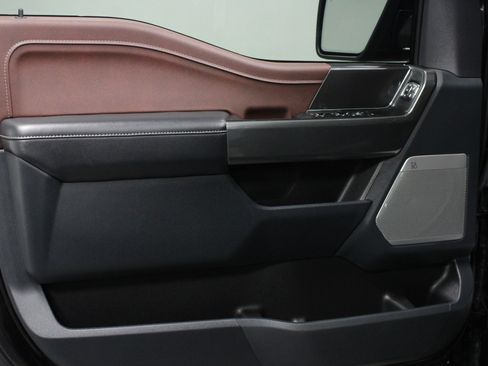 Used 2023 Ford F150 Lariat w/ Equipment Group 502A High image 11