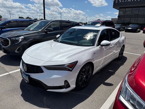 Used 2025 Acura Integra A-Spec FWD image 2