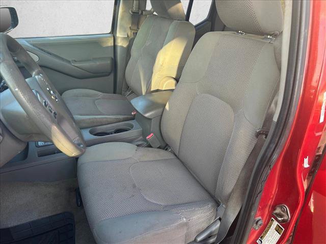 Used 2014 Nissan Frontier SV RWD image 15