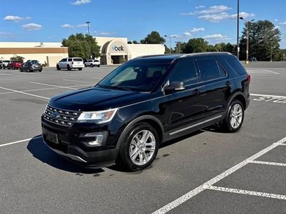 Used 2017 Ford Explorer XLT w/ Equipment Group 202A