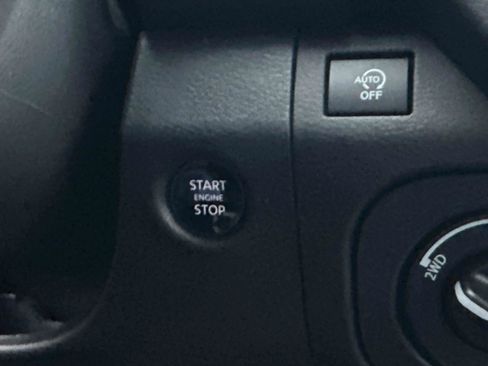 New 2026 Nissan Frontier SV w/ SV Convenience Package image 36