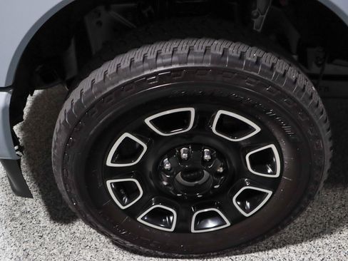 Used 2025 Ford F250 Platinum AWD/4WD image 11