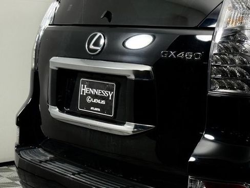 Used 2023 Lexus GX 460 Premium w/ Premium Package AWD/4WD image 15