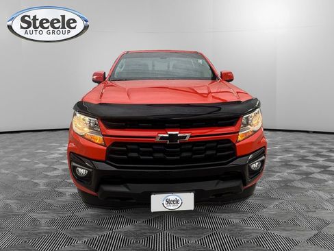 Used 2021 Chevrolet Colorado LT w/ LT Convenience Package image 8