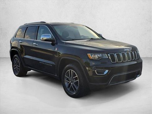 Used 2020 Jeep Grand Cherokee Limited w/ Luxury Group II AWD/4WD image 3