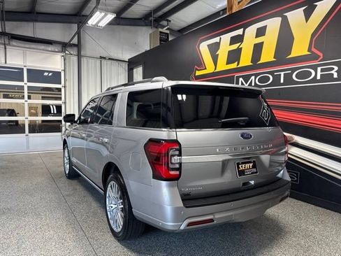 Used 2024 Ford Expedition Platinum AWD/4WD image 22