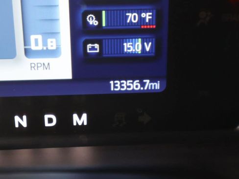 Used 2023 Ford Bronco Badlands w/ Sasquatch Package AWD/4WD image 9
