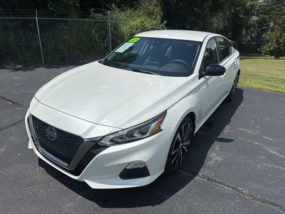 Used 2022 Nissan Altima 2.5 SR