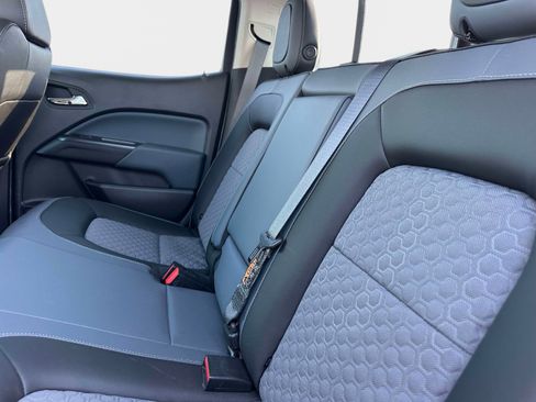 Used 2021 Chevrolet Colorado Z71 image 13