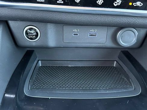 Certified 2023 Nissan Rogue SV AWD/4WD image 36