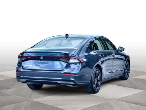 Used 2025 Honda Accord SE image 8