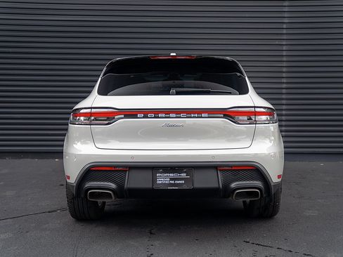 Certified 2026 Porsche Macan AWD/4WD image 29