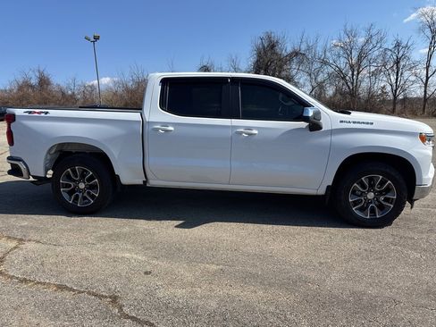 Certified 2023 Chevrolet Silverado 1500 LT image 2