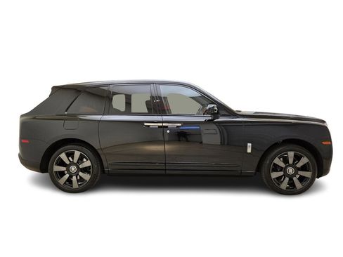 Certified 2022 Rolls-Royce Cullinan w/ Dark Exterior Package image 9