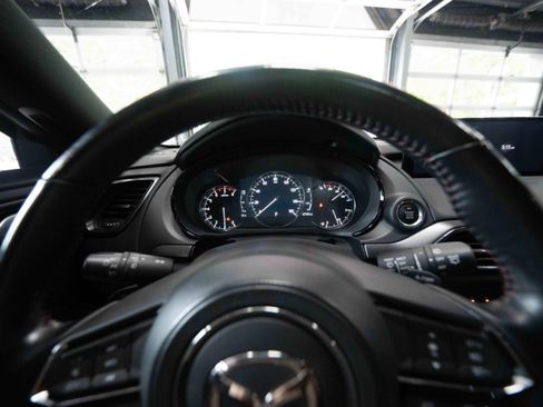 Used 2023 MAZDA CX-9 Carbon Edition AWD/4WD image 15