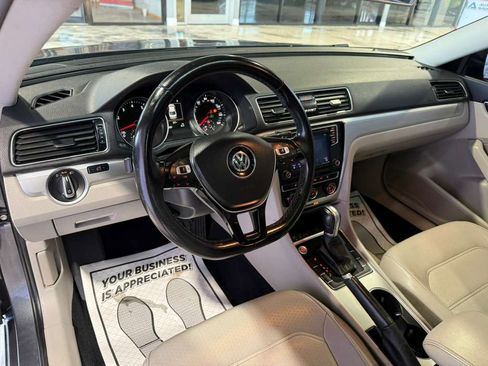 Used 2019 Volkswagen Passat 2.0T Wolfsburg FWD image 29