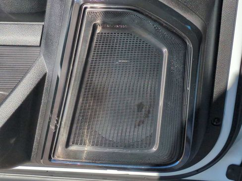 Used 2024 RAM 2500 Limited image 25