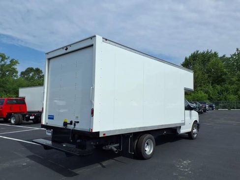 New 2025 Chevrolet Express 3500 w/ Power Convenience Package image 3