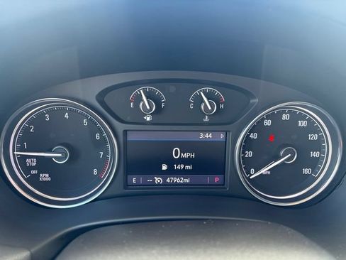 Used 2023 Buick Enclave Essence FWD image 28