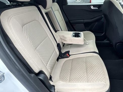 Used 2021 Ford Escape SE w/ Convenience Package FWD image 12