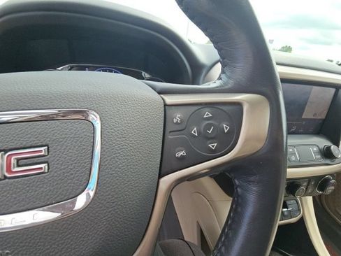 Used 2020 GMC Acadia Denali w/ LPO, Floor Liner Package FWD image 19