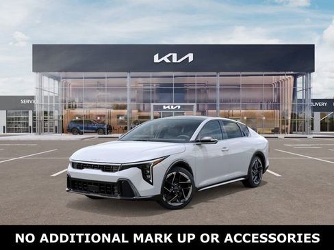 New 2026 Kia K4 GT-Line image 1