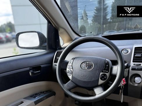 Used 2005 Toyota Prius FWD image 11