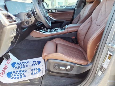 Used 2025 BMW X5 xDrive40i w/ M Sport Package image 22