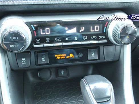 Used 2022 Toyota RAV4 XSE image 17