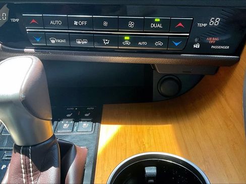 Used 2019 Lexus RX 350 FWD w/ Navigation Package image 16