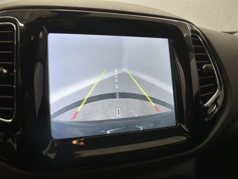 Certified 2019 Jeep Compass Limited image 26