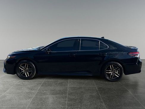 Used 2024 Toyota Camry XSE w/ Navigation Package FWD image 5