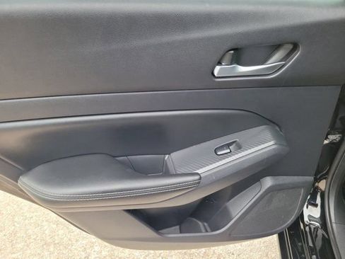 Used 2020 Nissan Altima 2.5 S FWD image 11