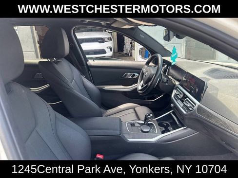 Used 2021 BMW 330e xDrive w/ Driving Assistance Package AWD/4WD image 15