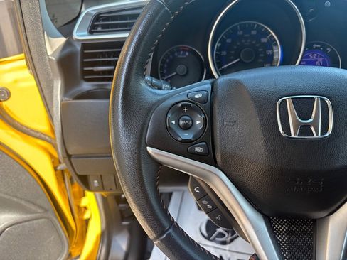 Used 2018 Honda Fit Sport image 21