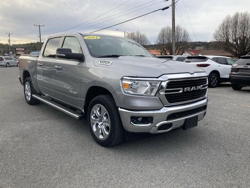 Used 2021 RAM 1500 Big Horn image 3
