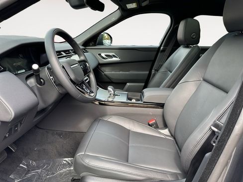 New 2025 Land Rover Range Rover Velar Dynamic SE image 14